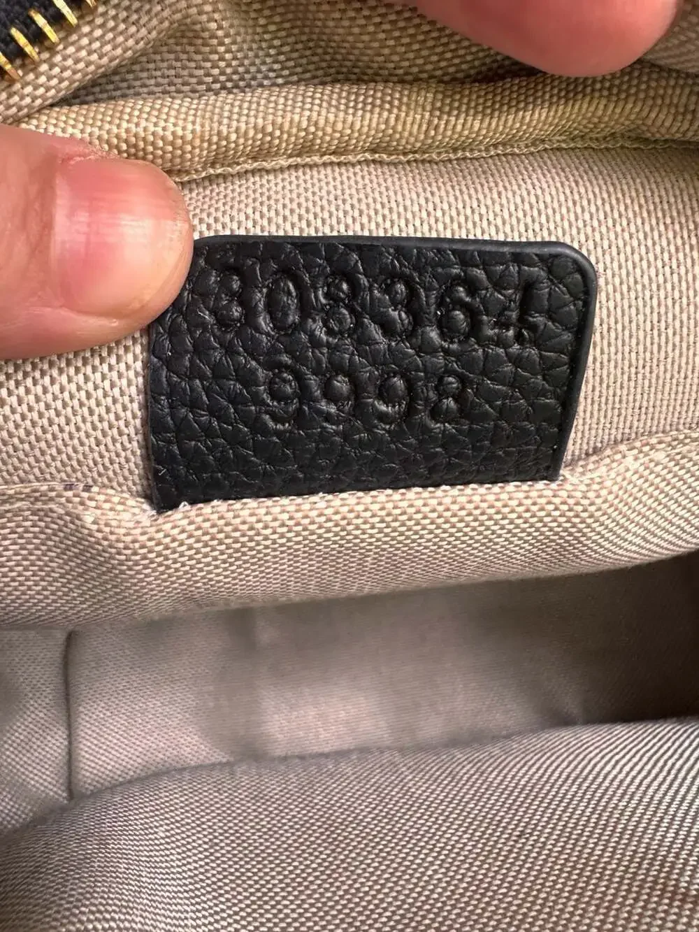 Gucci Black Pebbled Leather Soho Disco Crossbody Bag